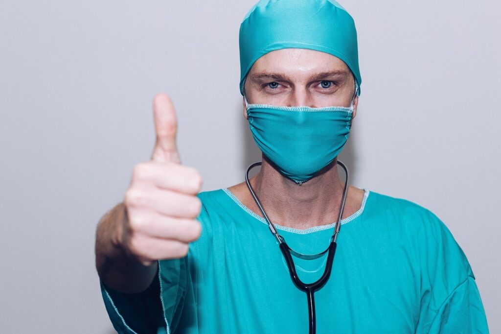 La circoncision est un acte médical avant qu'il ne soit chirurgical